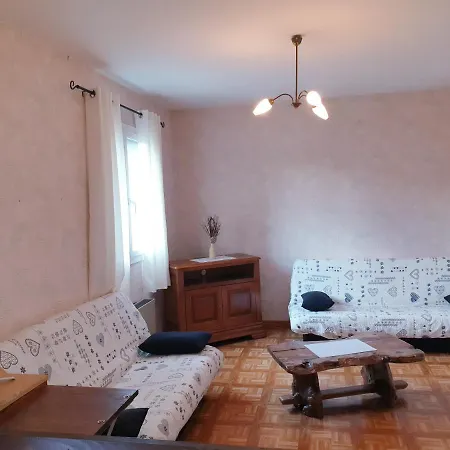 Maison Chaleureuse La Meybel