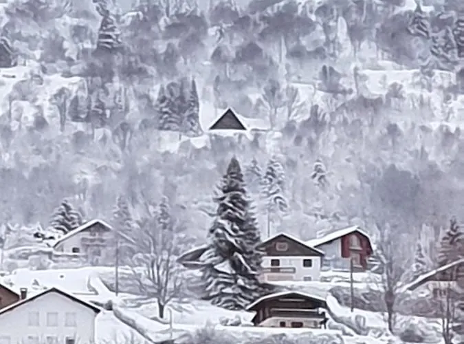 Maison Chaleureuse La Meybel