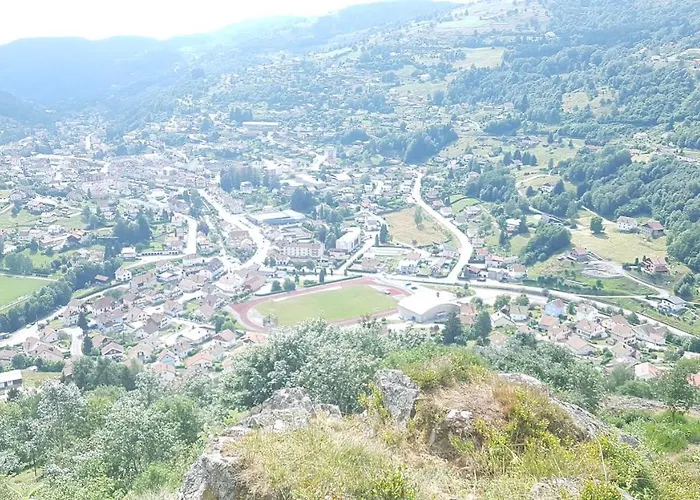 Maison Chaleureuse La Meybel